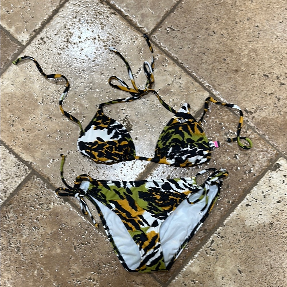 NWOT Tiger Animal print Bikini Set